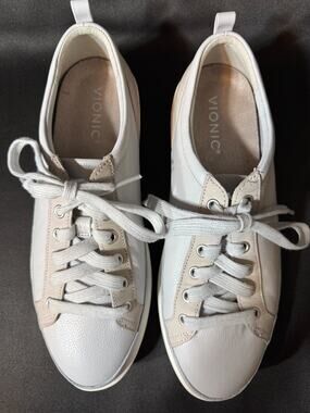Vionic Winny Womens Sneakers Gray Leather Lace Up Comfort Shoes 9.5wide